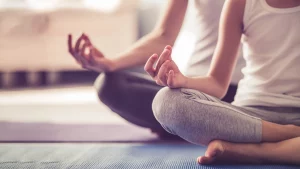 Micro-Dosing Psychedelics : Therapeutic Potential of Mushrooms