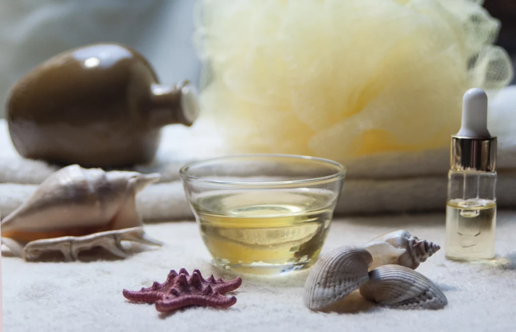 The Therapeutic Benefits of Castor Oil Treatments 1 Therapeutic Benefits of Castor Oil Treatments