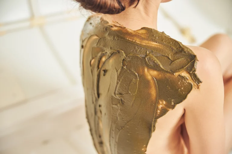 Therapeutic Value of Bentonite Mud Wraps